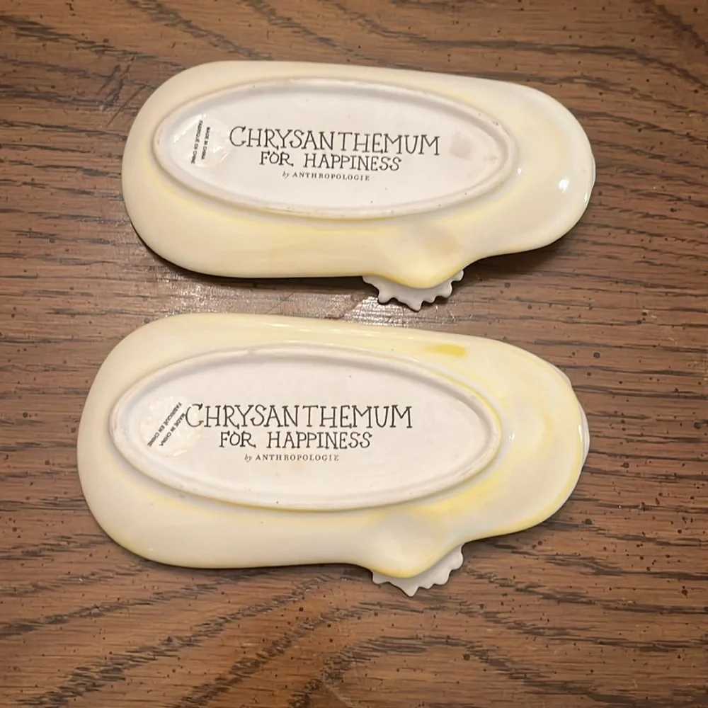 Anthropologie trinket dish